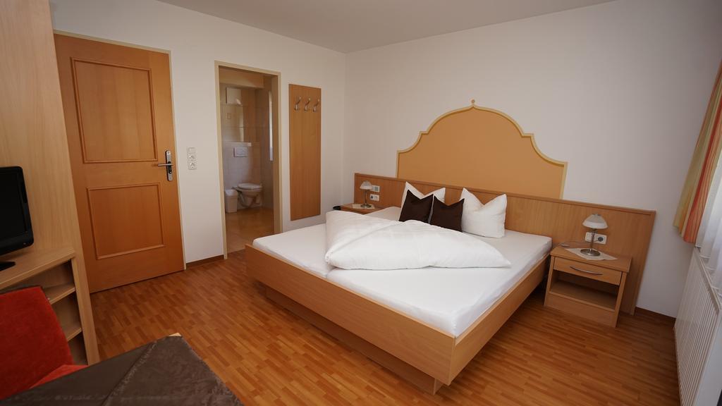 Appartements Rosa Mayrhofen Phòng bức ảnh