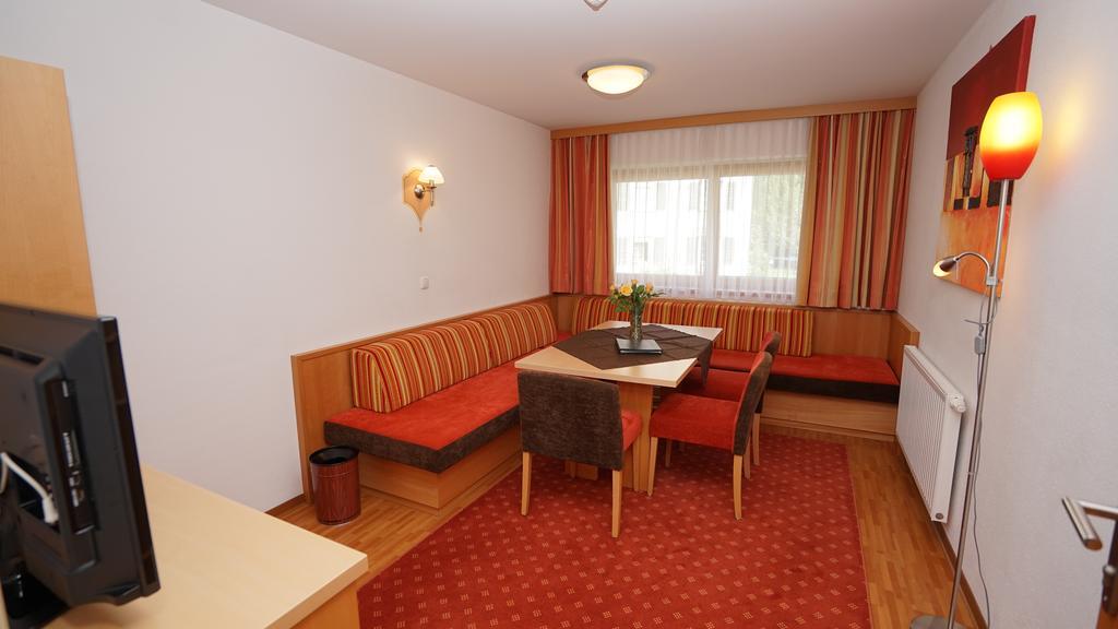 Appartements Rosa Mayrhofen Phòng bức ảnh